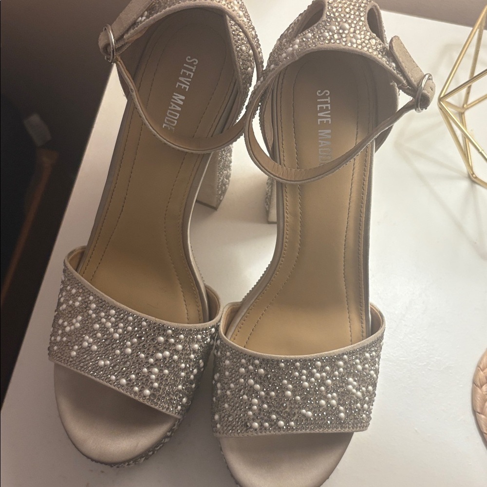 Steve Madden Silver Rhinestone Platform Heels - Picture 2 of 6